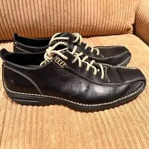 These are like new Cole Haan’s with super comfortable Nike Soles. Cole Haan | Shoes | These Are Like New Cole Haans With Super  main image 2